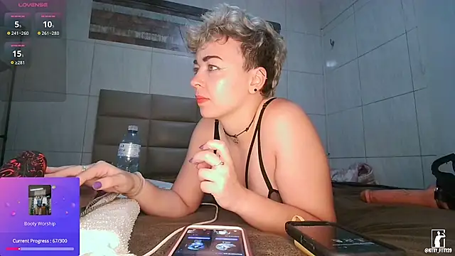 kittyfitty29 webcam