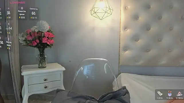 Lara_Monroe