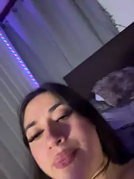 josefasweet (G young) - Show ass open 🍑
