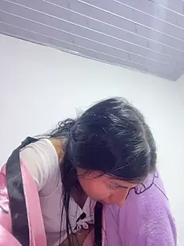 ariella_lov (F young) - Oil my ass