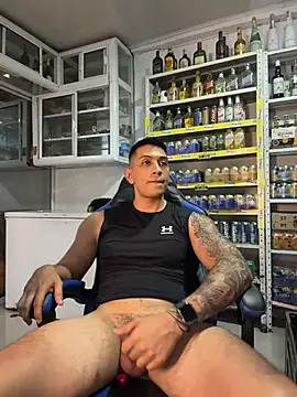 OliverWest04