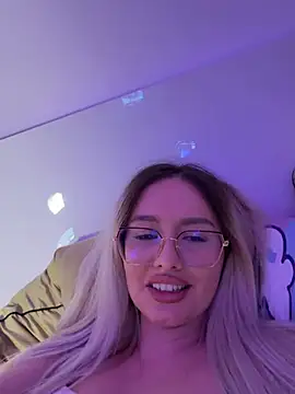 mollyxxx live cam on StripChat