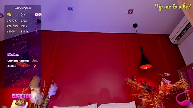 Mayzzie live cam on StripChat