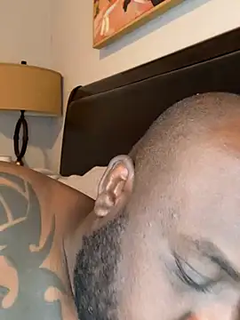 Africanbbcxxl live cam on StripChat