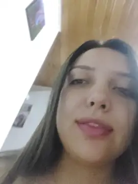 Bella_Karoline
