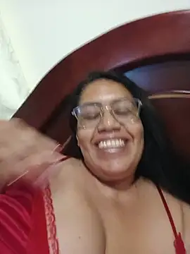 Emilif_ live webcam
