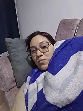 sharon_G live cam on StripChat