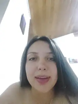 Bella_Karoline