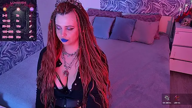 Miss_Maya_Mils webcam