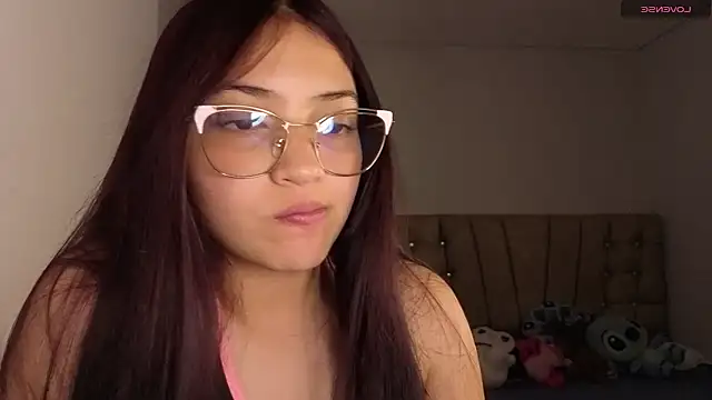 Nina_hot57 webcam
