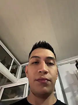 oliverwest04 (M young) - Make my ass vibrate at work🍆💦😈