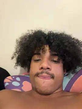 Mrlaythedickdown webcam