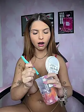 Mel_PinkBR
