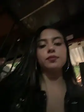 LilacNoir webcam
