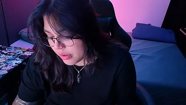 miacanela_xo webcam