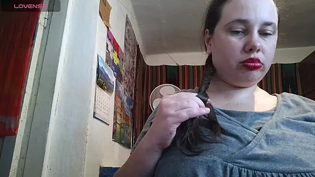 Cora_Maro webcam