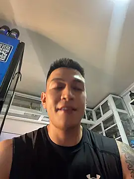 OliverWest04 webcam
