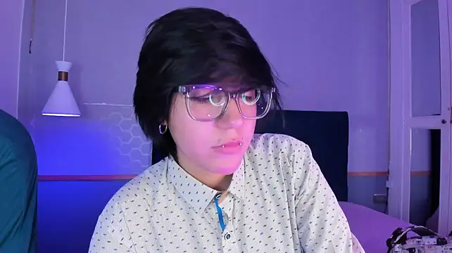 Tsuki_Maru webcam