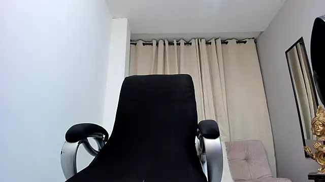 Violeta_Tepes webcam