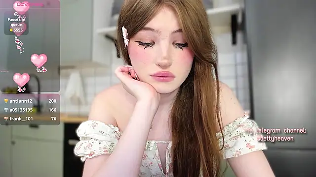 bettyheaven (T teen) - cum show