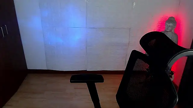 GODDESS_EVANS webcam