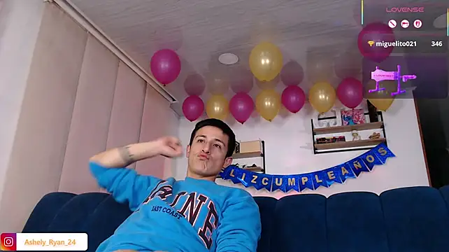 ashely_ryan24 webcam