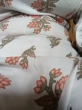 lovely_bhabhi_ webcam