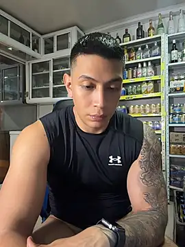 OliverWest04 webcam