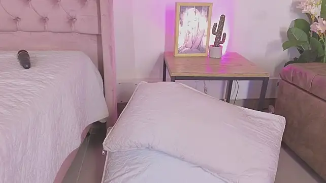 _Linoshka_1 webcam