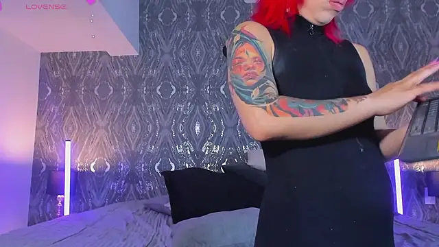 AbellaFox_ webcam
