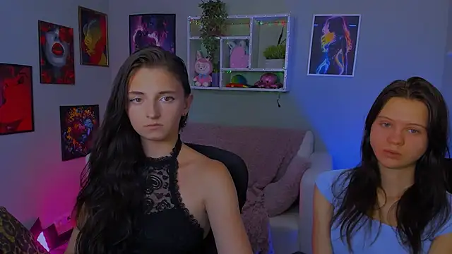 caroline_honeyy webcam