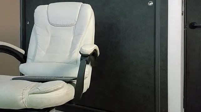 eren_jeager's live cam