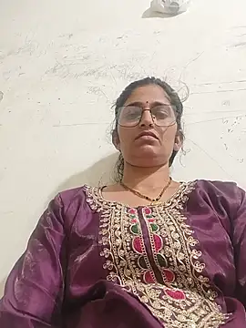 pooja_shre (F young) - rtmp://live.doppiocdn.com/ext
