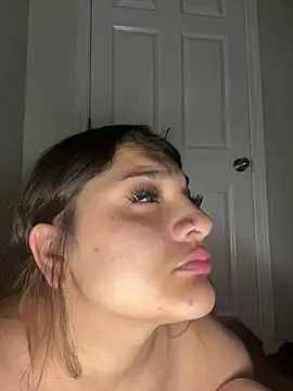 treasurebabii webcam