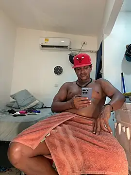 bigdick211292 webcam