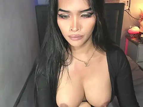 PrettyYoungHugeCockTS webcam