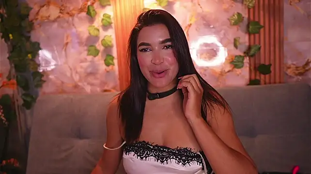 zoey-fox (F young) - 🔥SPANK TITS 5 TIMES🫣