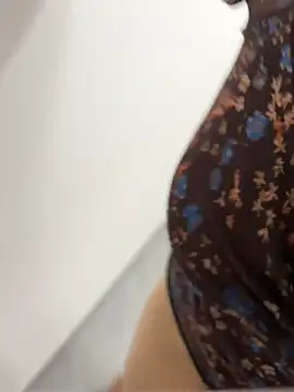 qwe522522 live sex cam