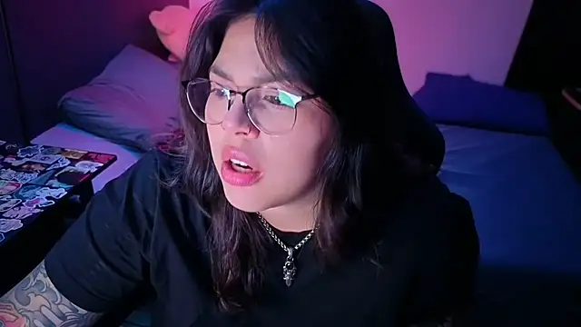 miacanela_xo webcam