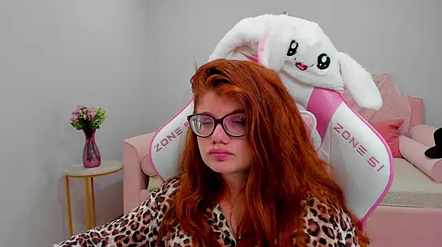 ChloeHalses webcam