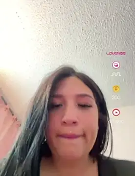 Alexaaa14 webcam