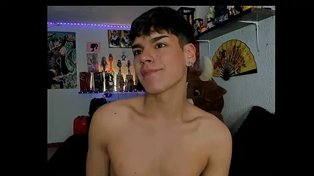 kevin_andrew08 webcam