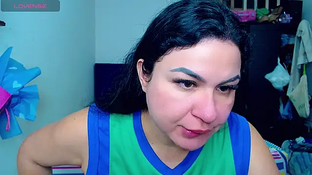 curvy_mature webcam