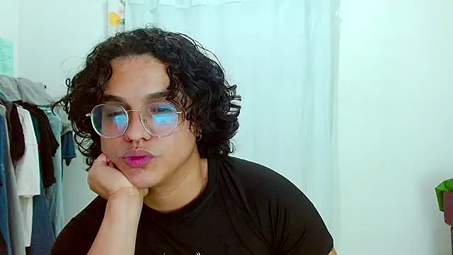 Diane_exotic webcam