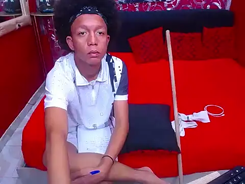 skinny20boy webcam