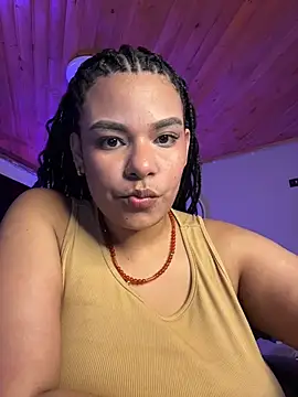 Isabella_boobd webcam