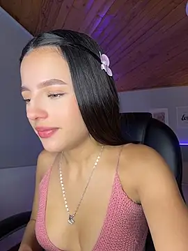 Sofia18_pinkk webcam