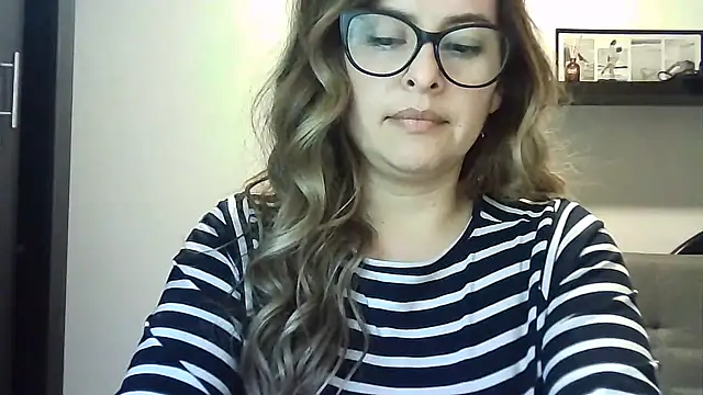 Valery__Rouse_ webcam