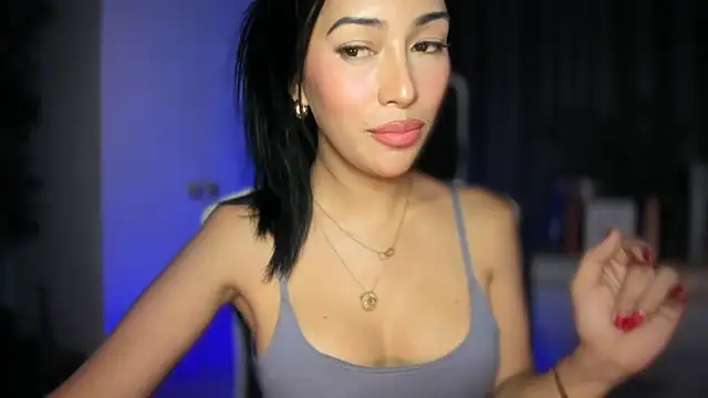Jasmine_Elcock live cam on StripChat
