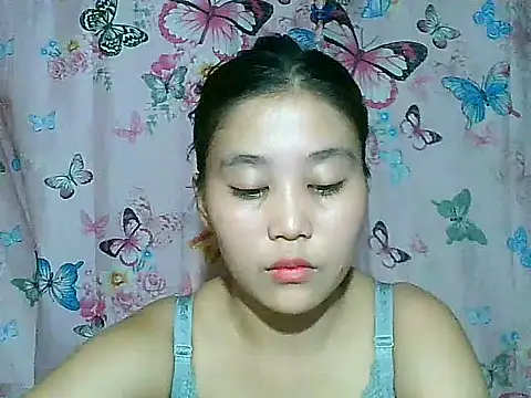 SexyAsianPussy4u webcam